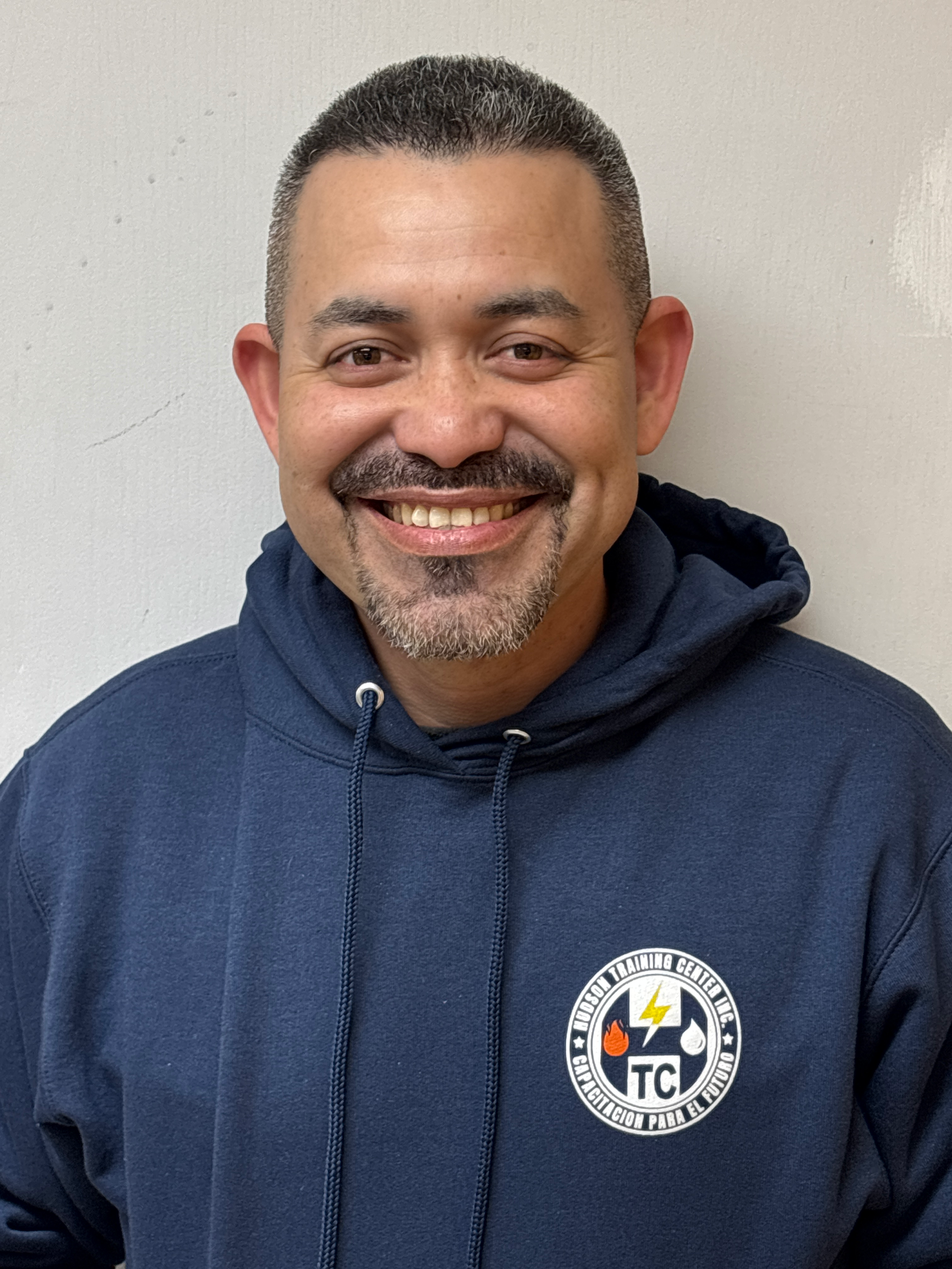 TITO EDWARD CARIAS ACEITUNO