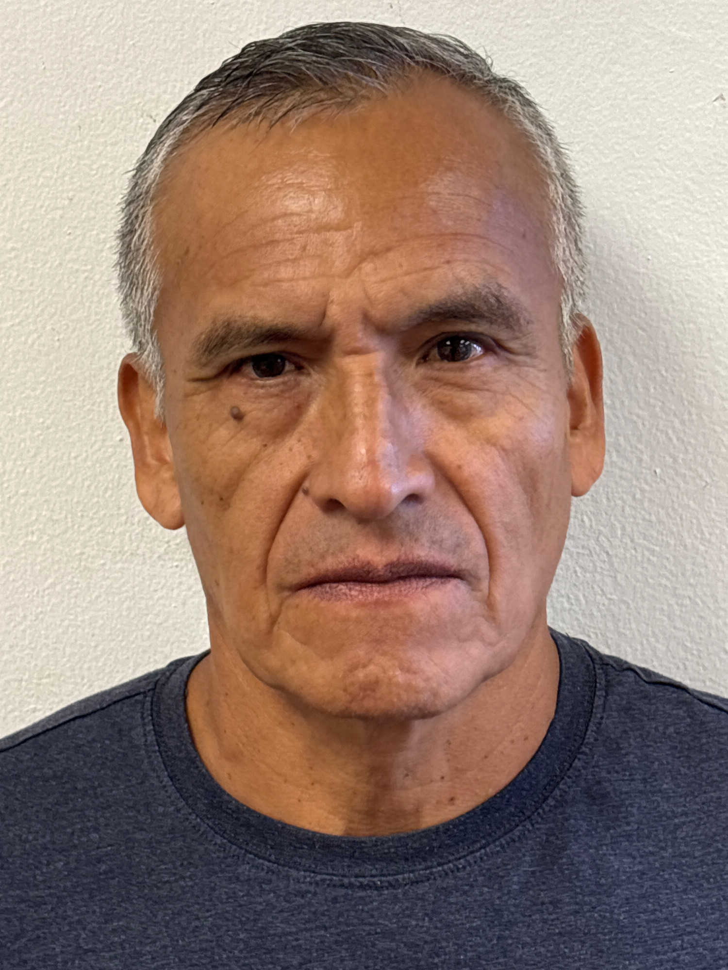 RICARDO ARNESQUITO OSCANOA