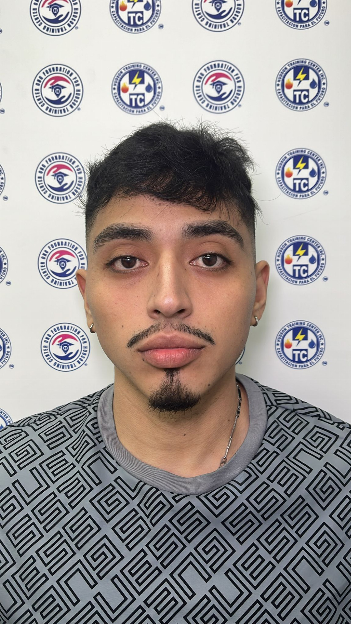 JUANCARLO  IZAGUIRRE HERNANDEZ