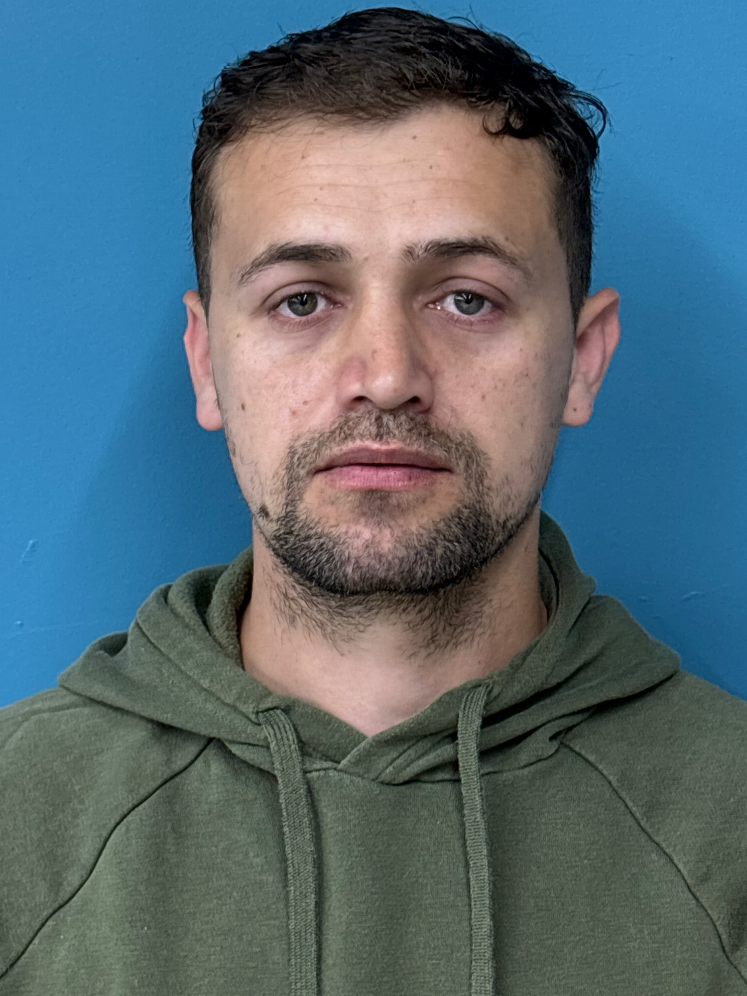 CARLOS ANDRES  LARA OSPINA